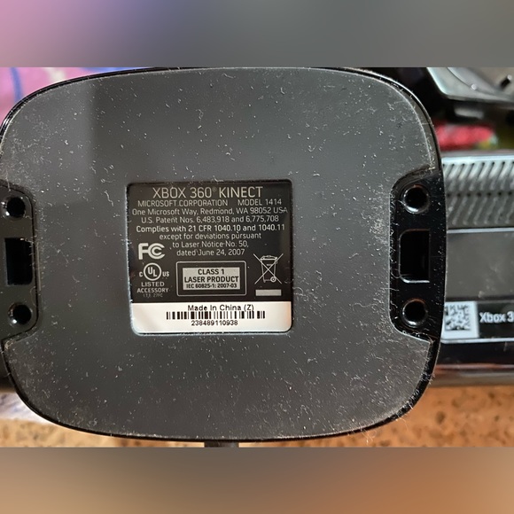 Microsoft 1414 Xbox 360 Kinect Sensor Bar Only - Black - Picture 3 of 3